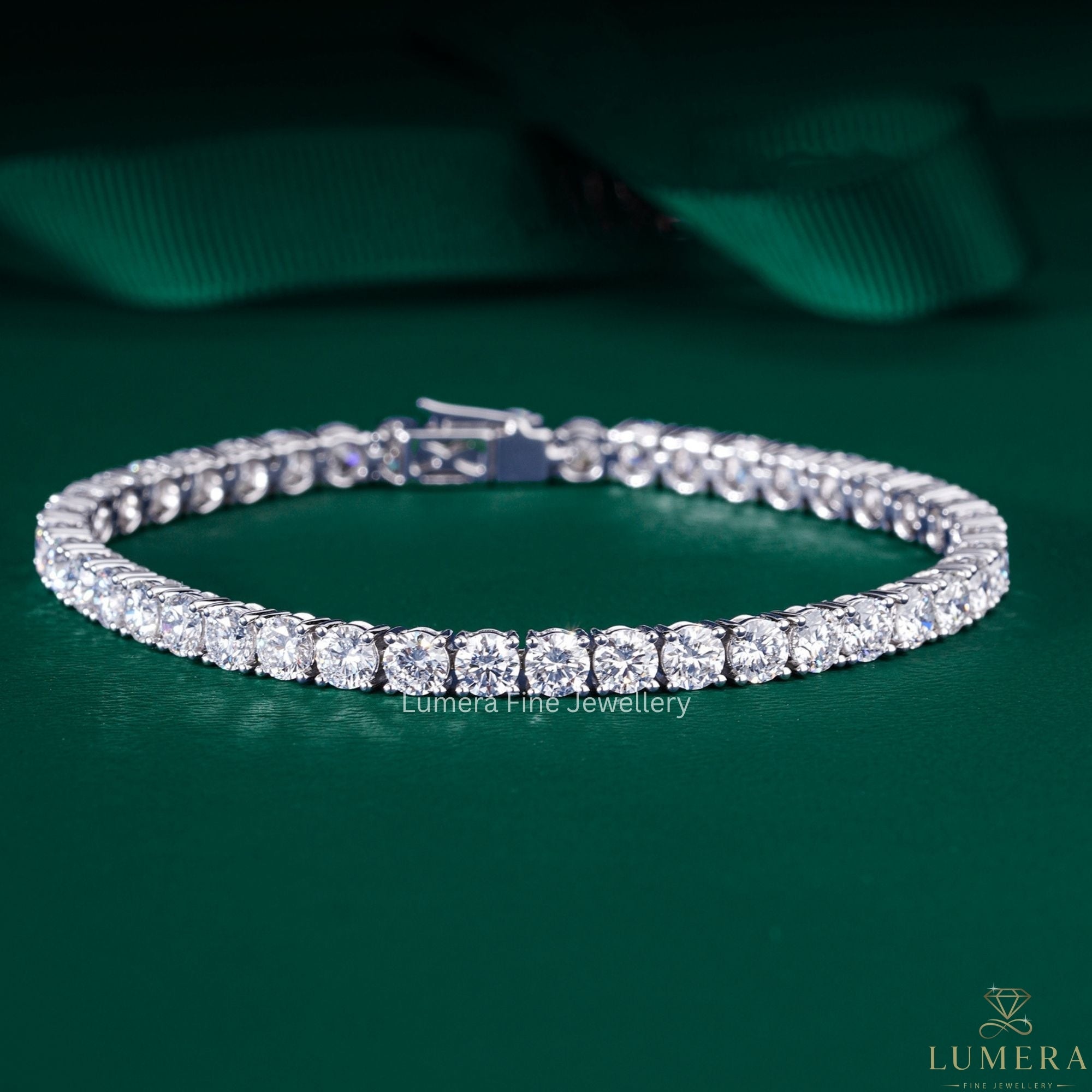 Round Lab Grown Diamond Tennis Bracelet