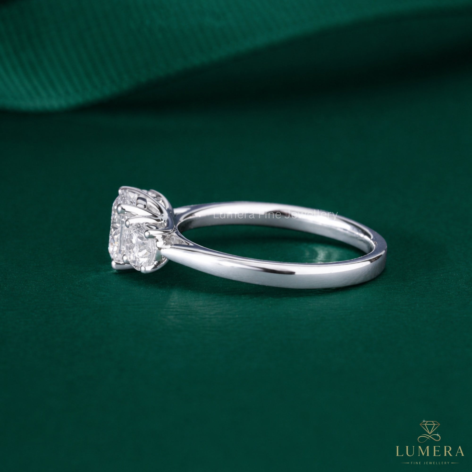 1.00 CT Round Brilliant Diamond Trilogy Engagement Ring