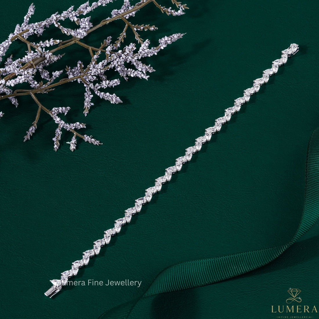 Pear Lab Grown Diamond Cluster Pattern Tennis Bracelet