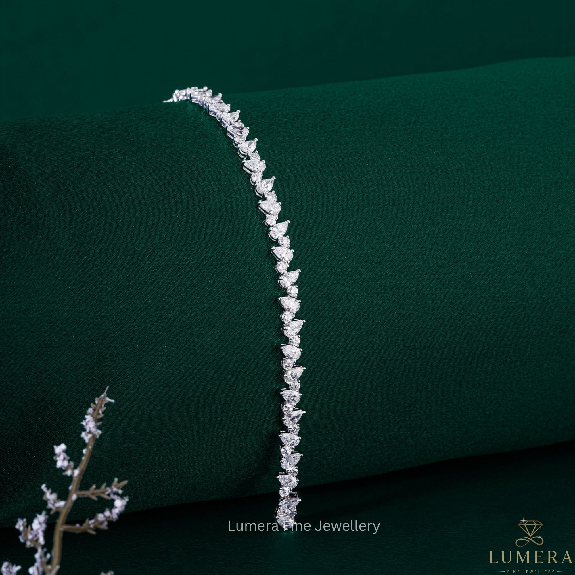 Pear-Round Lab Grown Diamond Mixed Cut Tennis Bracelet