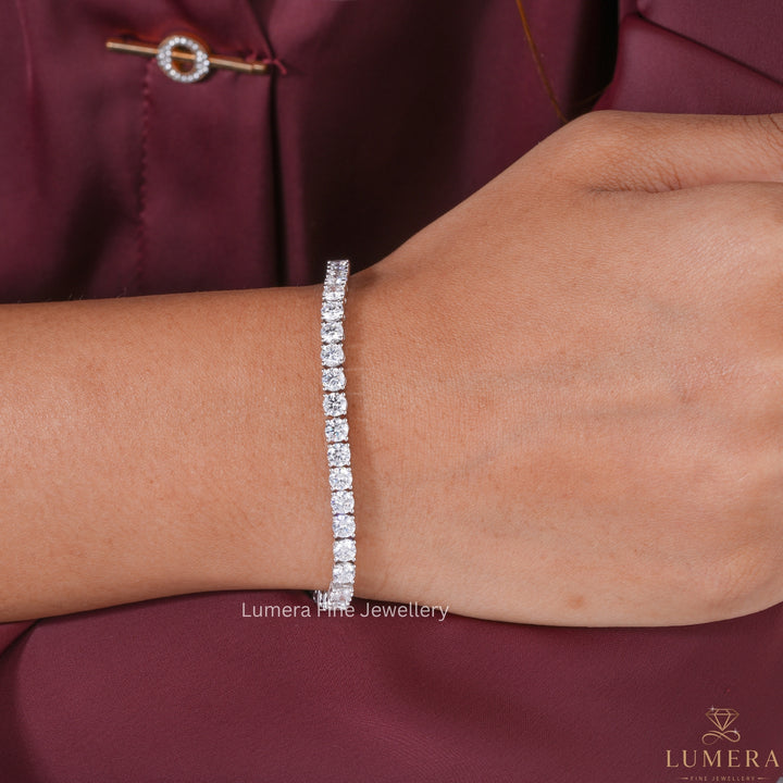 Round Lab Grown Diamond Tennis Bracelet