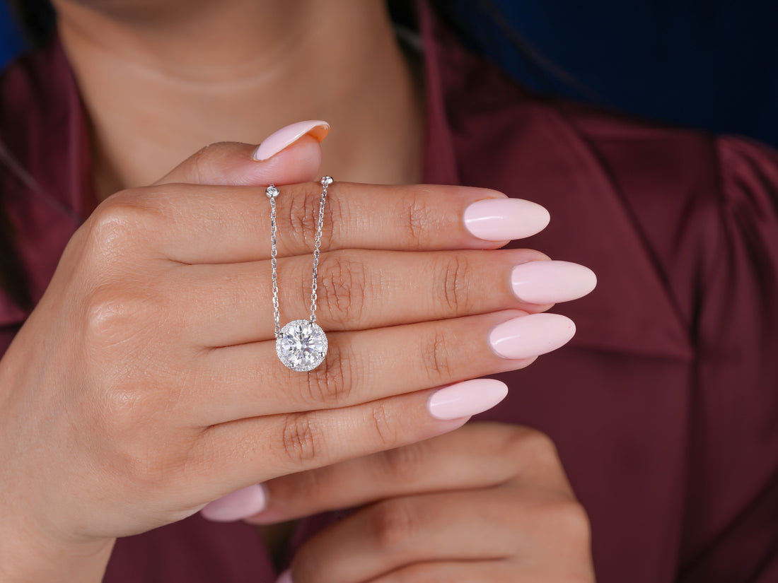 2.05 CT Round Shaped Diamond Necklace