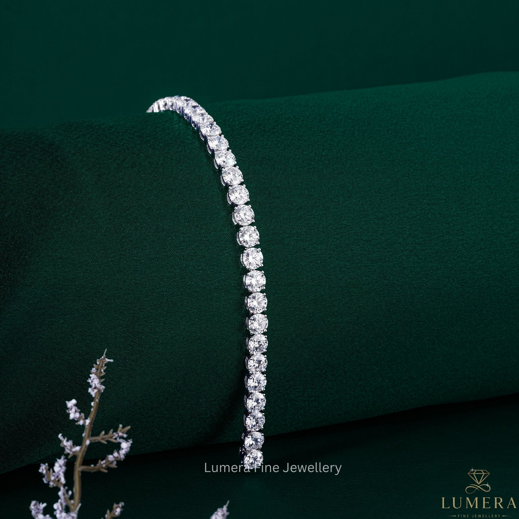 Round Lab Grown Diamond 4 Prong Setting Tennis Bracelet